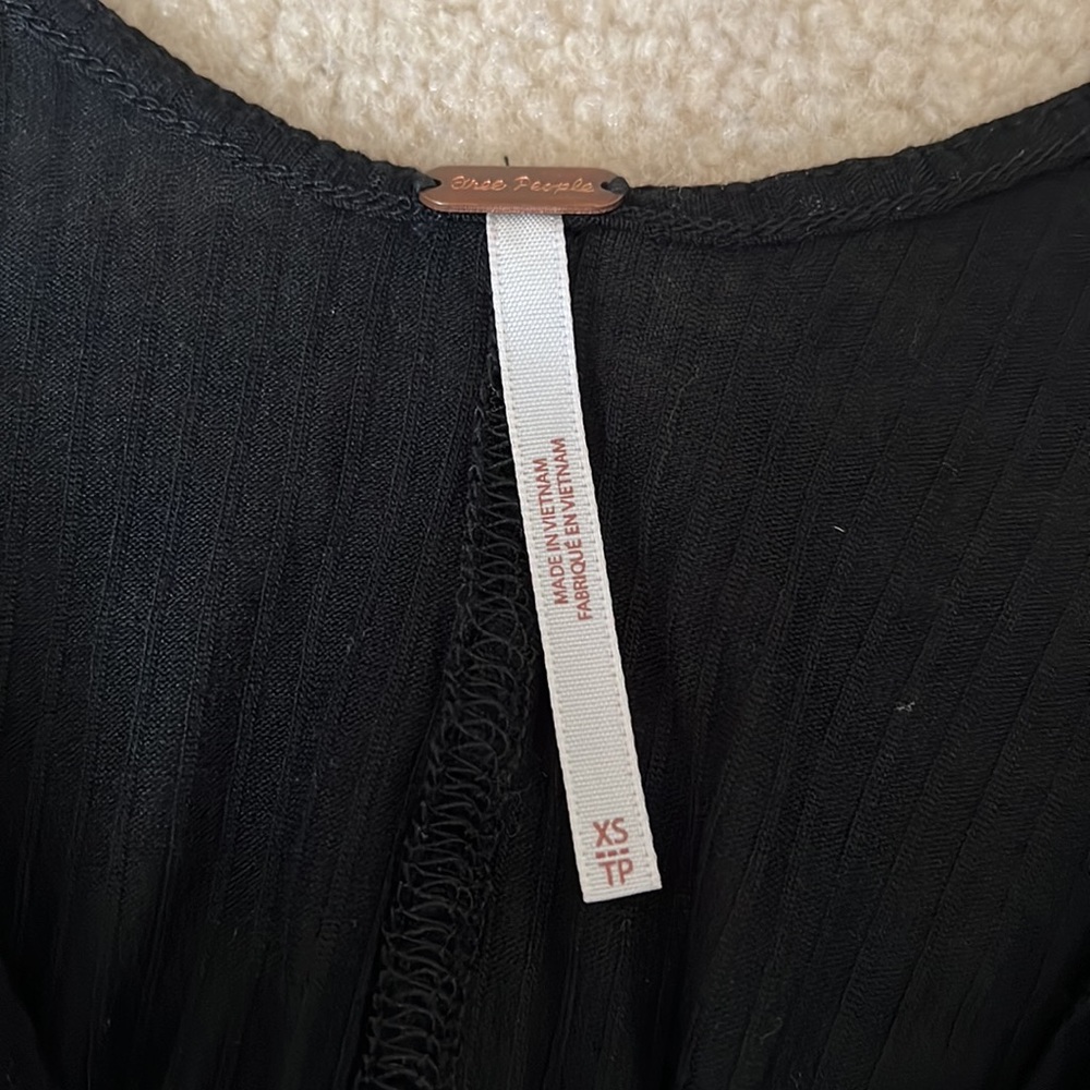 Free people criss cross tank top - Picture 2 of 3